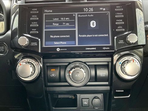 Used 2022 Toyota 4Runner TRD Off-Road image 17