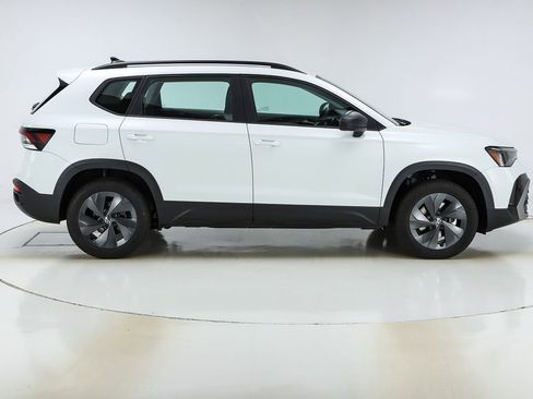 New 2026 Volkswagen Taos S image 10