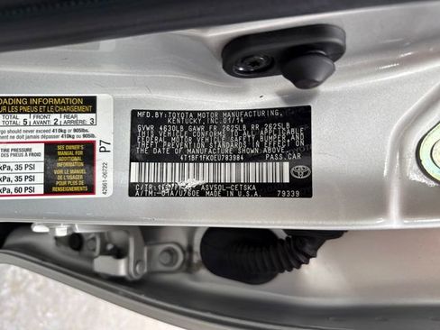 Used 2014 Toyota Camry SE FWD image 25