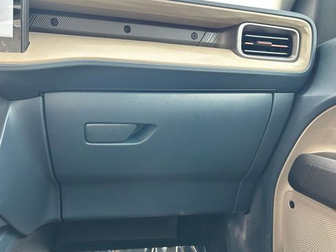 New 2025 Ford Maverick Lariat w/ 4K Tow Package AWD/4WD image 24