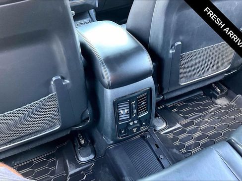 Used 2019 Dodge Durango GT AWD/4WD image 12