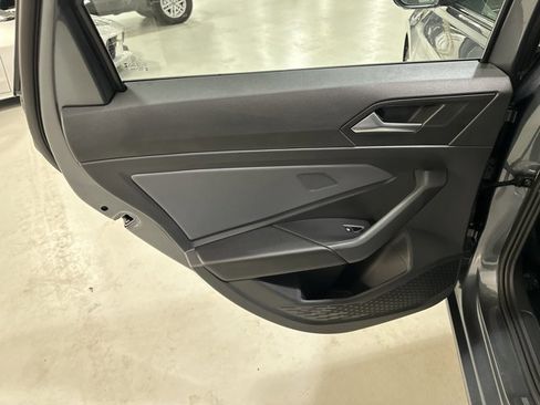 New 2026 Volkswagen Jetta SE FWD image 23