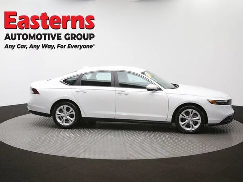 Used 2025 Honda Accord LX image 41