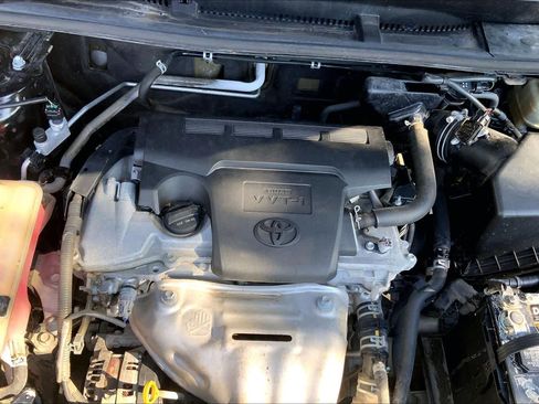 Used 2015 Toyota RAV4 LE FWD image 31
