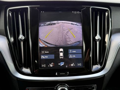 Used 2020 Volvo S60 T5 Momentum w/ Protection Package Premier image 38