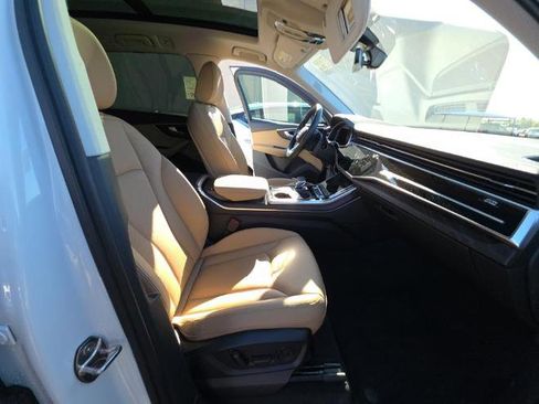 Used 2023 Audi Q7 2.0T Premium Plus image 4