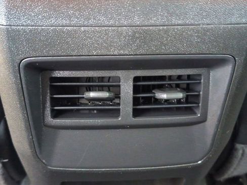 Used 2024 Chevrolet Colorado Trail Boss AWD/4WD image 21