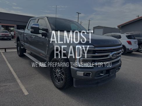 Certified 2024 Ford F250 Limited w/ FX4 Off-Road Package AWD/4WD image 5