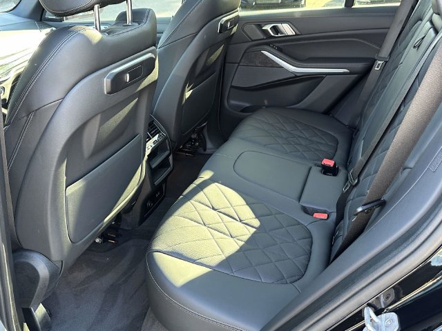 Certified 2024 BMW X5 xDrive40i w/ Premium Package AWD/4WD image 20