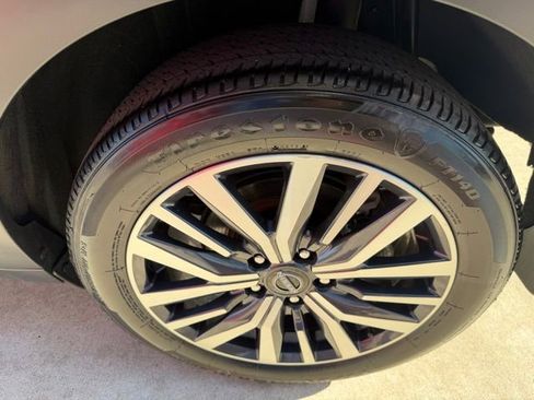 Certified 2023 Nissan Kicks SV FWD image 10