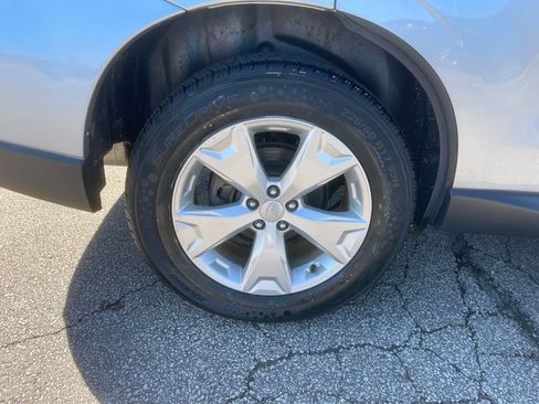 Used 2015 Subaru Forester 2.5i Limited image 31