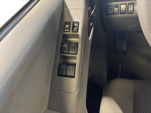 Used 2020 Nissan Frontier SV RWD image 35