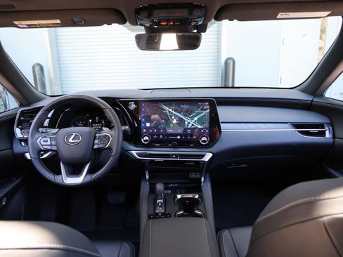 Certified 2025 Lexus RX 350 Premium FWD image 31
