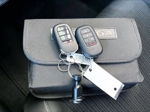 Certified 2022 Honda Civic EX image 13