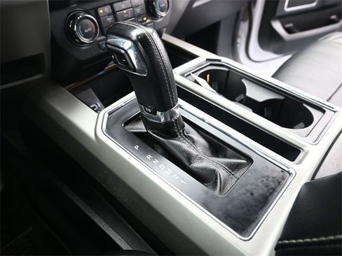 Used 2017 Ford F150 Lariat w/ Equipment Group 501A Mid image 15