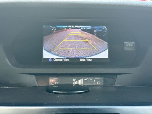 Used 2016 Acura ILX FWD image 6