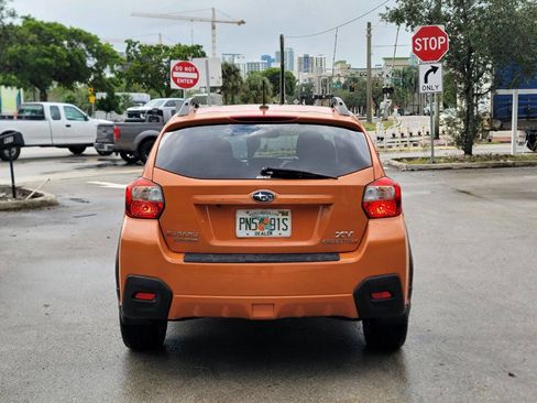 Used 2014 Subaru Crosstrek 2.0i Premium w/ Popular Package #2 image 9