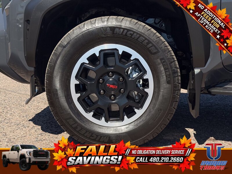 Used 2025 Toyota 4Runner TRD Off-Road Premium AWD/4WD image 10