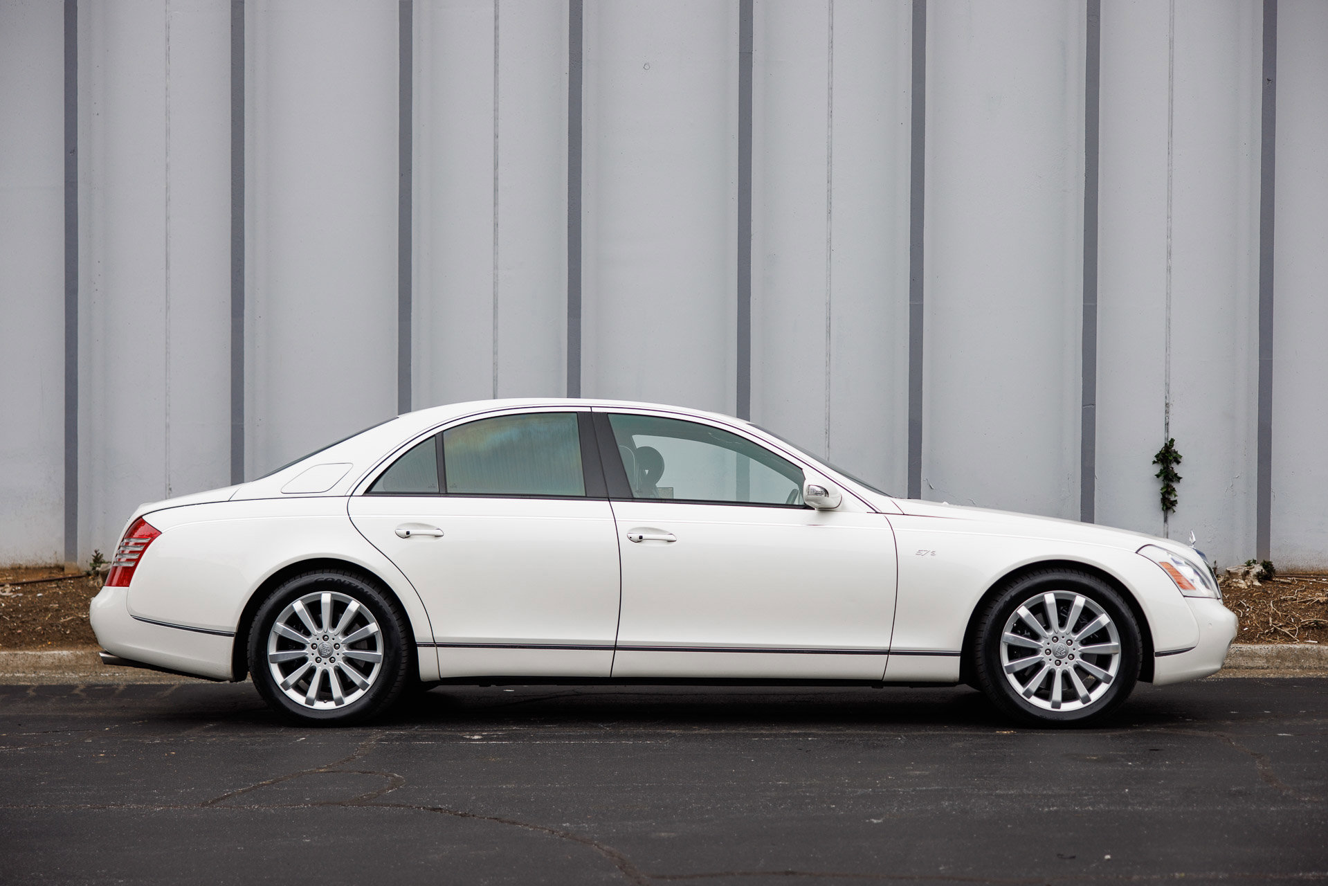 Used 2008 Maybach 57 S RWD image 5