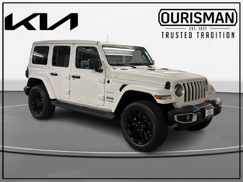 Used 2022 Jeep Wrangler Unlimited Sahara w/ Cold Weather Group AWD/4WD image 1
