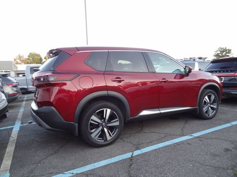 Used 2021 Nissan Rogue SL w/ Premium Package AWD/4WD image 4