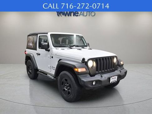 Used 2020 Jeep Wrangler Sport image 6
