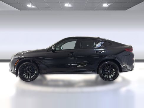 New 2026 BMW X6 xDrive40i image 2