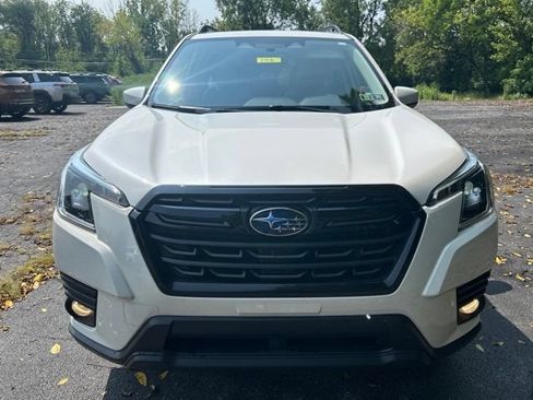 Certified 2023 Subaru Forester Premium AWD/4WD image 11