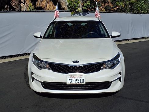 Used 2016 Kia Optima LX image 2