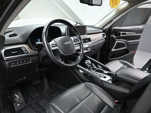 Certified 2022 Kia Telluride EX w/ EX Premium Package image 18