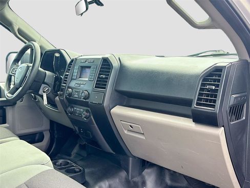 Used 2019 Ford F150 XL w/ Equipment Group 101A Mid RWD image 22