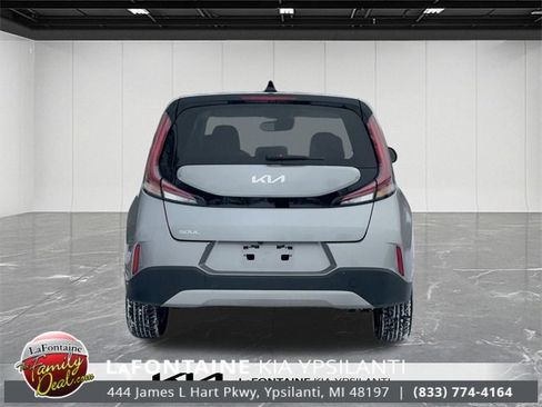 Used 2023 Kia Soul LX w/ Option Group 015 image 4