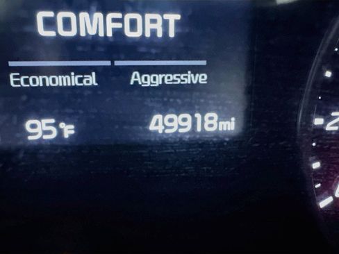 Used 2021 Kia Stinger GT-Line w/ Sun & Sound Package RWD image 8