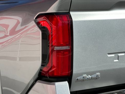 New 2026 Toyota Tacoma SR5 AWD/4WD image 23