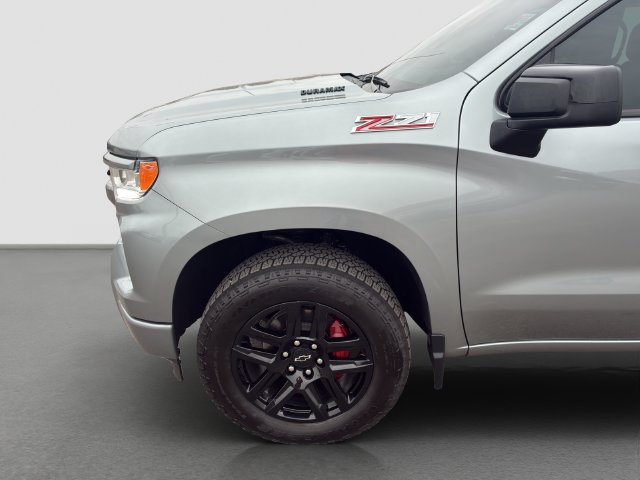 Used 2023 Chevrolet Silverado 1500 RST AWD/4WD image 22