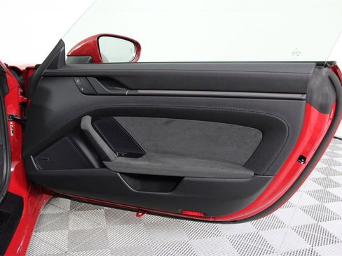 Used 2024 Porsche 911 Carrera GTS image 23