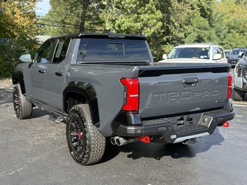 Certified 2025 Toyota Tacoma TRD Pro image 5
