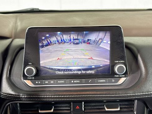 Certified 2023 Nissan Rogue SV w/ SV Premium B Package image 11