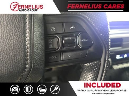 Used 2025 Toyota Tacoma SR AWD/4WD image 24