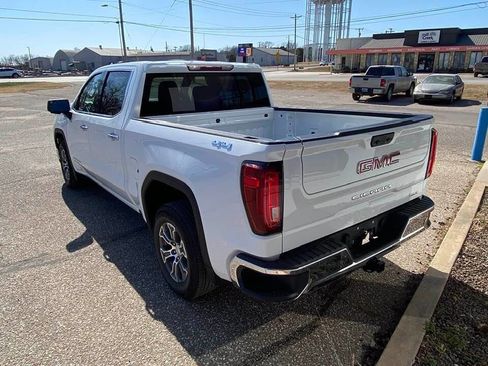 Used 2025 GMC Sierra 1500 SLT image 4