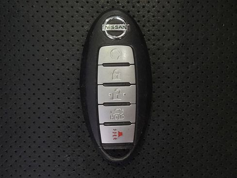 Used 2018 Nissan Altima 2.5 SL w/ 2.5 SL Technology Package FWD image 32