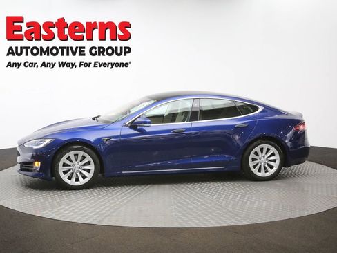 Used 2017 Tesla Model S 90D image 56
