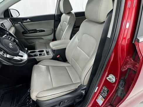 Used 2020 Kia Sportage EX w/ Option Group 15 AWD/4WD image 10
