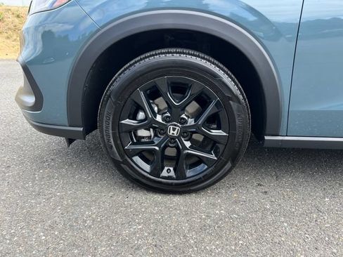 Used 2025 Honda HR-V Sport image 27