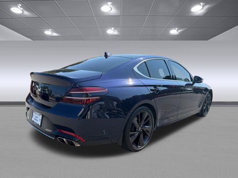 Used 2023 Genesis G70 2.0T w/ Sport Prestige Package RWD image 5