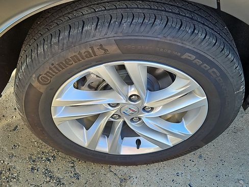 Used 2024 Buick Envista Preferred w/ Convenience I Package FWD image 10