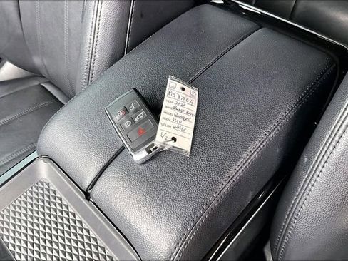 Used 2020 Land Rover Range Rover Evoque S AWD/4WD image 10