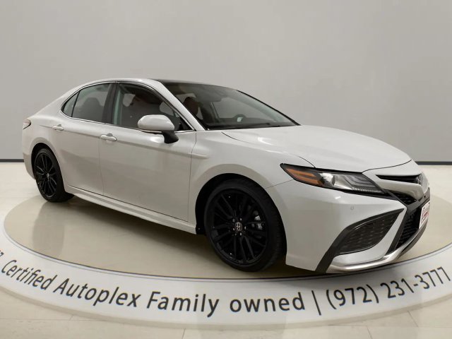 Used 2022 Toyota Camry XSE w/ Driver Assist Package FWD image 7