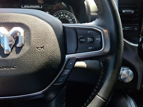 Used 2024 RAM 1500 Laramie AWD/4WD image 20