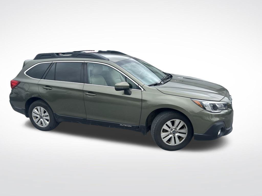 Used 2018 Subaru Outback 2.5i Premium AWD/4WD image 7